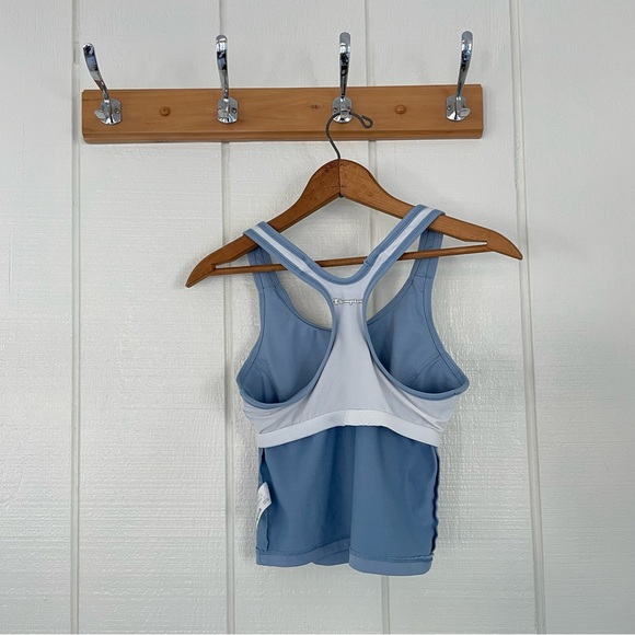 Blue Champion workout tank top with built-in bra - Picture 8 of 8